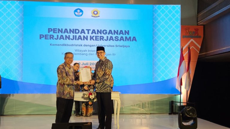 FKIP IKUT SERTA DALAM PENANDATANGAN PKS MINTA PEMBANGUNAN YANG DIADAKAN  OLEH DIREKTUR JENDERAL PAUD, PENDIDIKAN DASAR & PENDIDIKAN MENENGAH