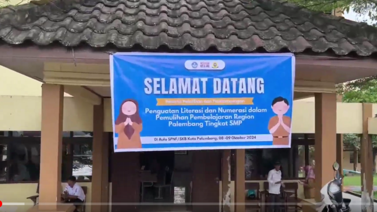 Pengabdian kepada Masyarakat ke Kepala Sekolah dan Guru di Sekolah Menengah Pertama di Kota Palembang tentang Pemulihan Pembelajaran Literasi dan Numerasi oleh Tim FKIP Universitas Sriwijaya.